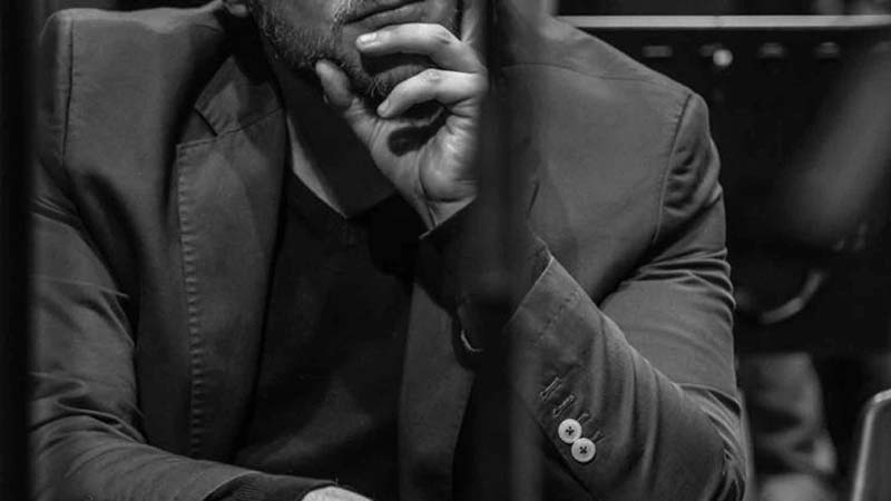 El músico y compositor Tete Leal. Imagen en blanco y negro de Pepe Ainsua